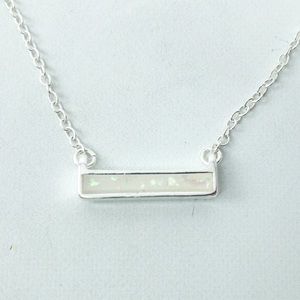 The 2Bandits Iridescent Bar Necklace